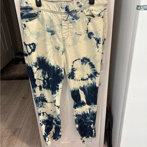 Blue and White Tie-Dye Levi Jeans